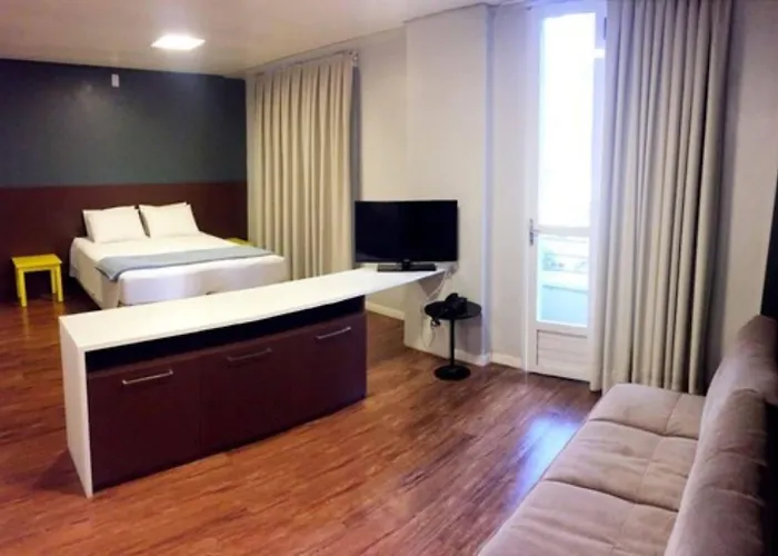Acores Flat Design- Proximo Ao Gasometro E Cais Embarcadero Hotel Porto Alegre