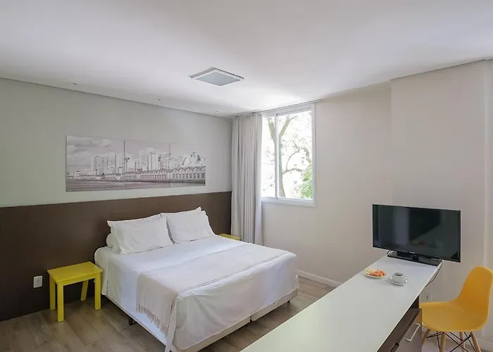 Acores Flat Design- Proximo Ao Gasometro E Cais Embarcadero Hotel Porto Alegre